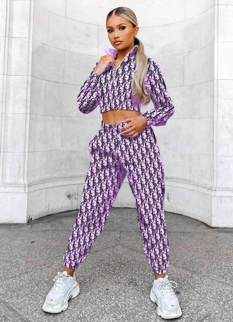 Chic Monogram Print Cropped Tracksuit Set