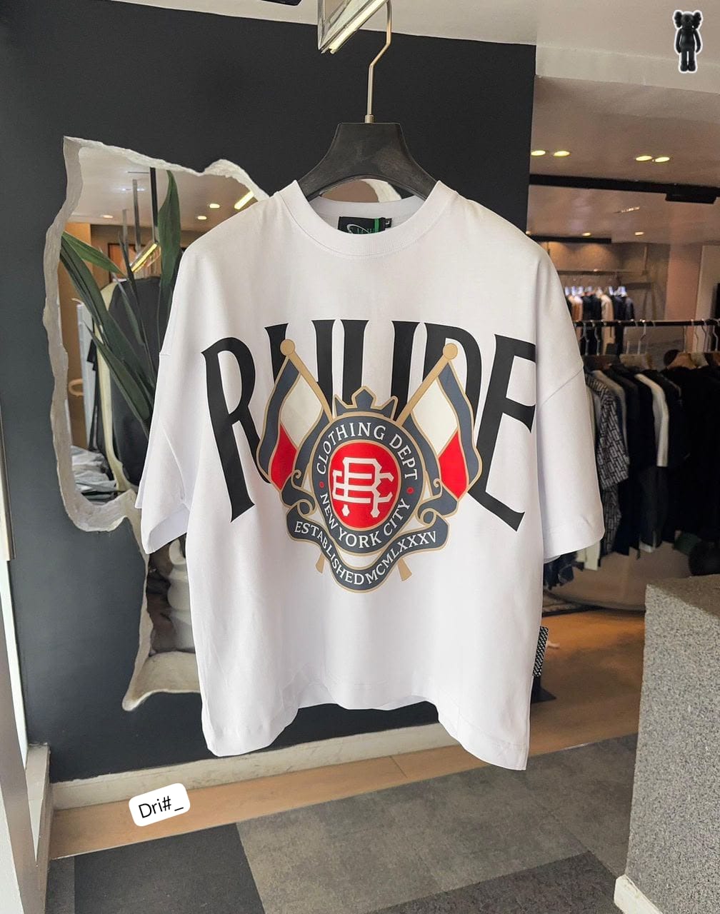 Premium Men’s Rhude Varsity Crest Graphic T-Shirt