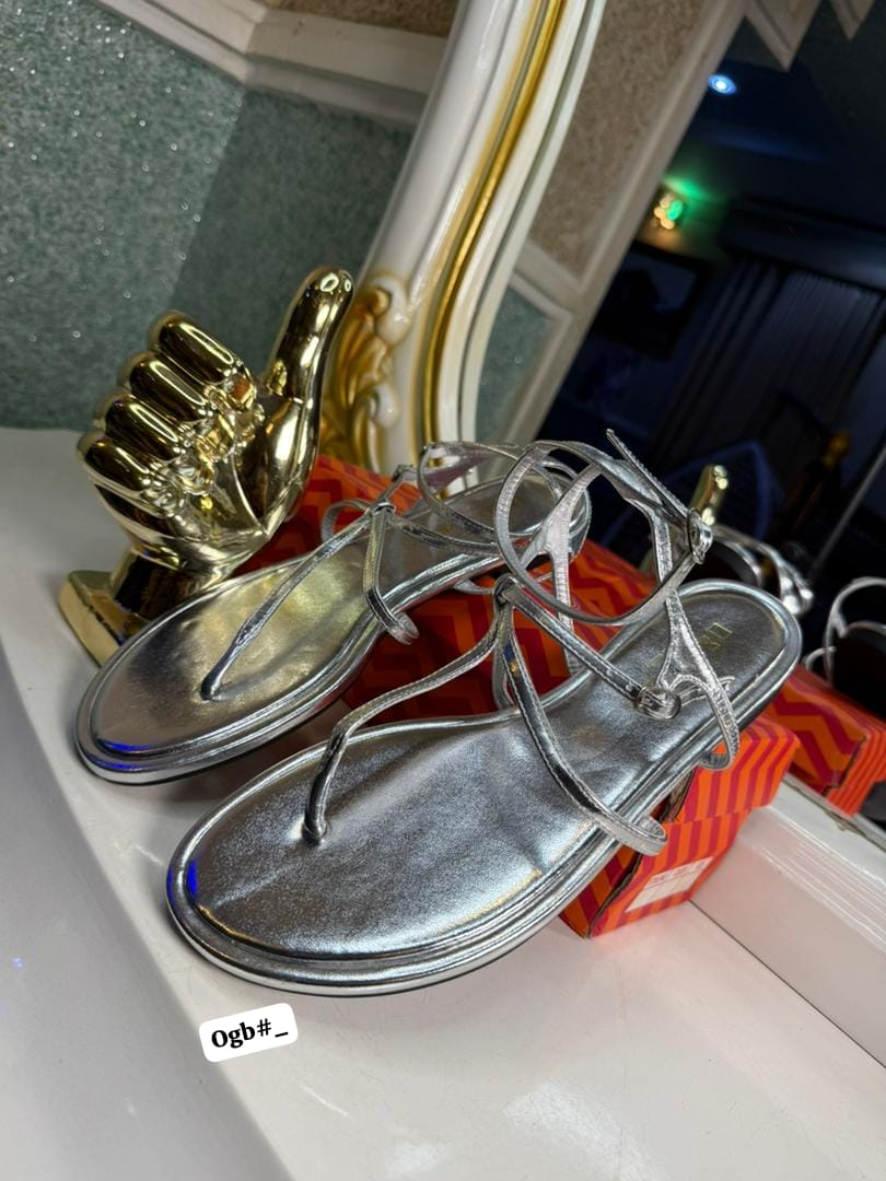 D&G Beauty Premium Minimalist Strappy Flat Sandals - Image 3