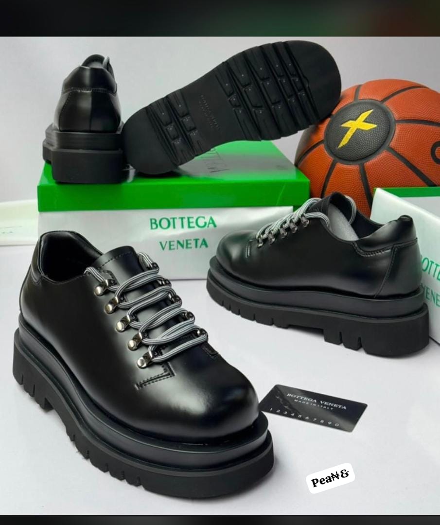 Bottega Veneta Style Stride Chunky Derby Shoes