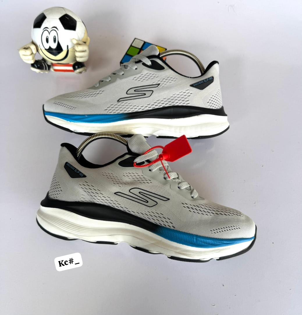 Skechers Style Lightweight Breathable Mesh Running Shoes - Image 3