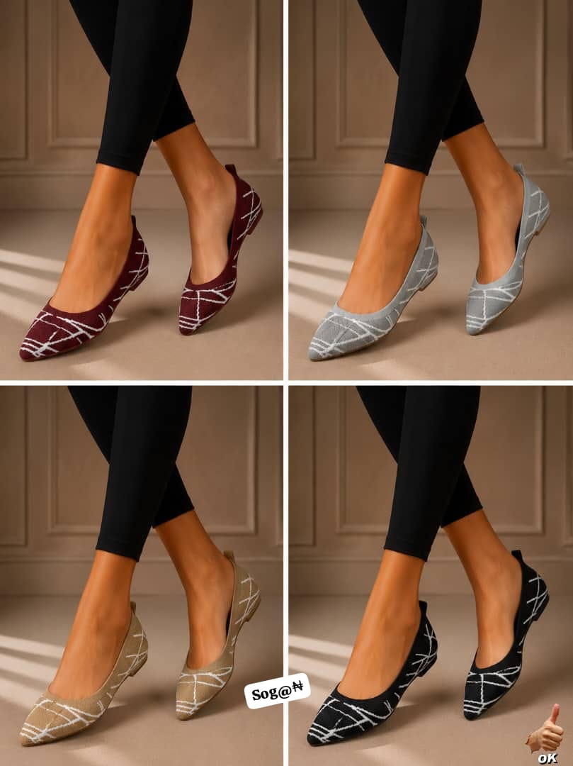 Lightweight Breathable Slip-On Shoes with Abstract Linear Pattern