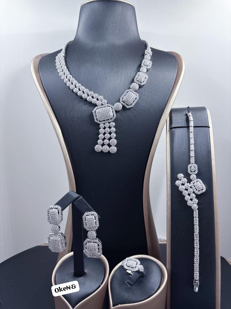 Luxury Silver-Tone Statement Bridal Jewelry Set