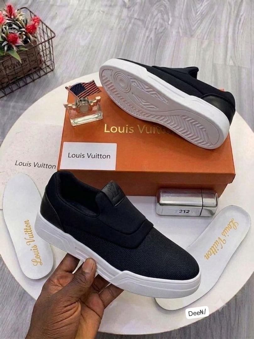 Louis Vuitton Men’s Premium Black Mesh & Leather Slip-On Sneakers