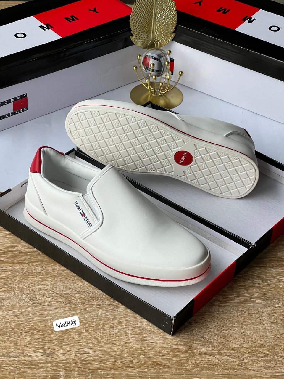 Tommy Hilfiger Men's Premium Leather Slip-On Sneakers