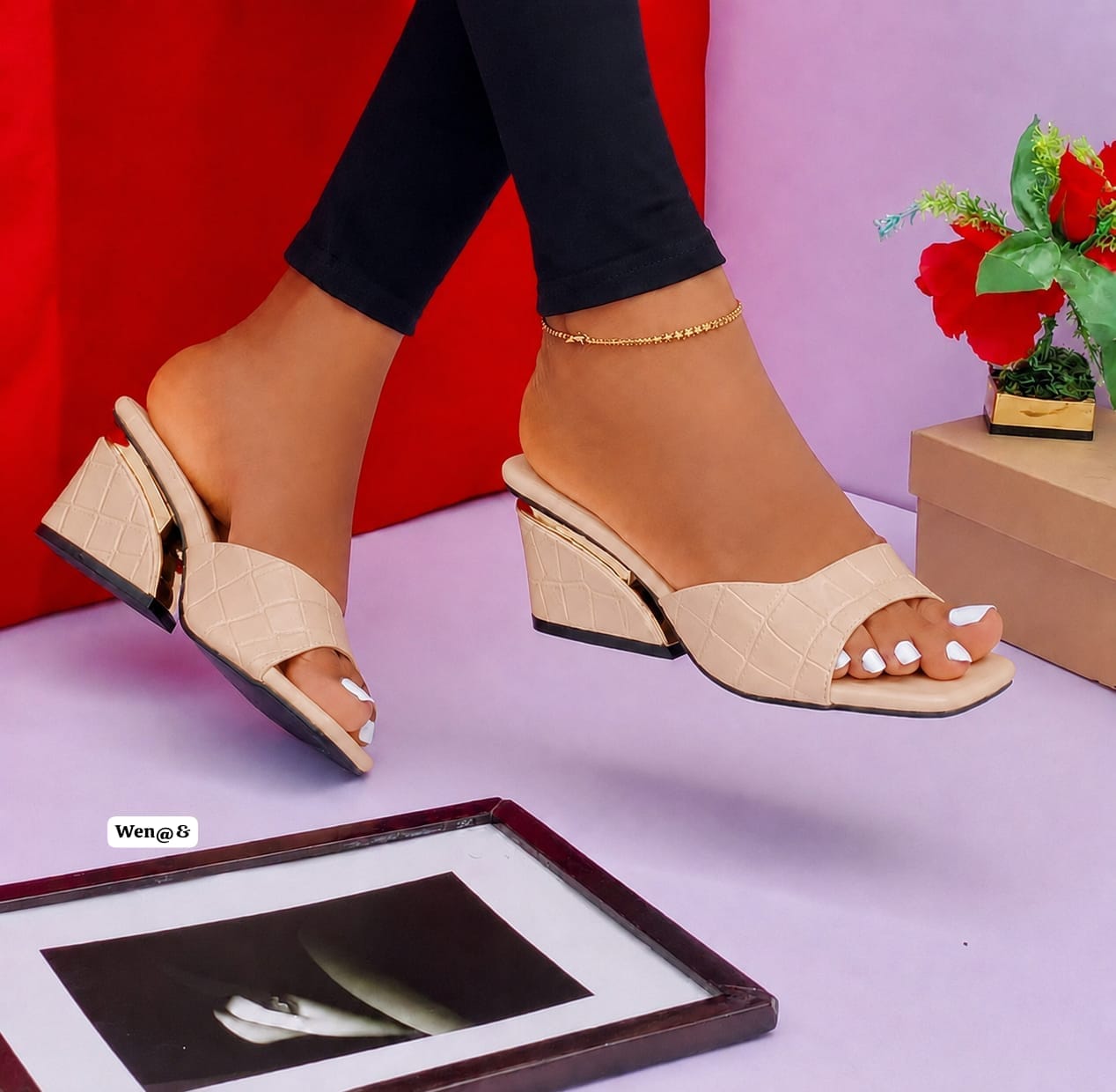 Premium Women’s Croc-Embossed Architectural Wedge Mules