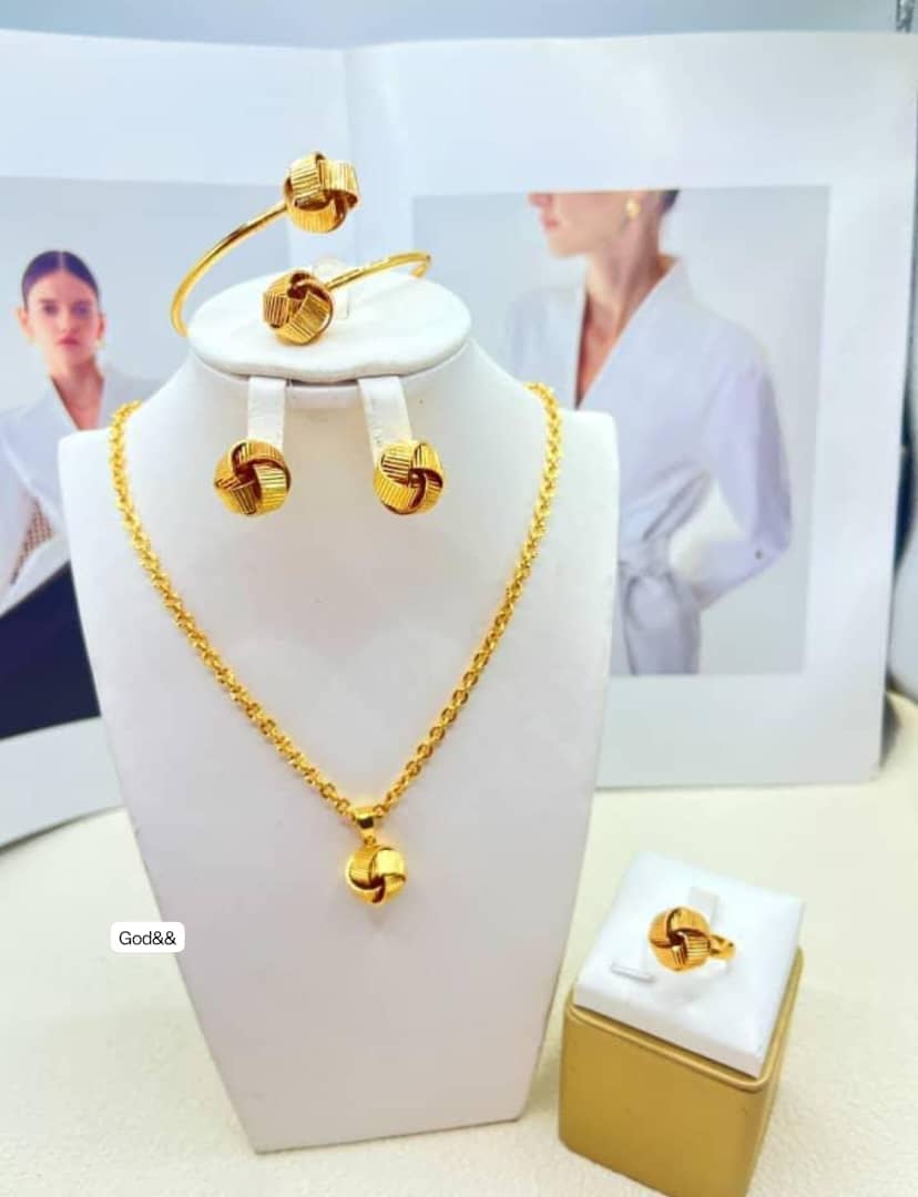 Premium 24K Gold-Plated Love Knot Jewelry Set