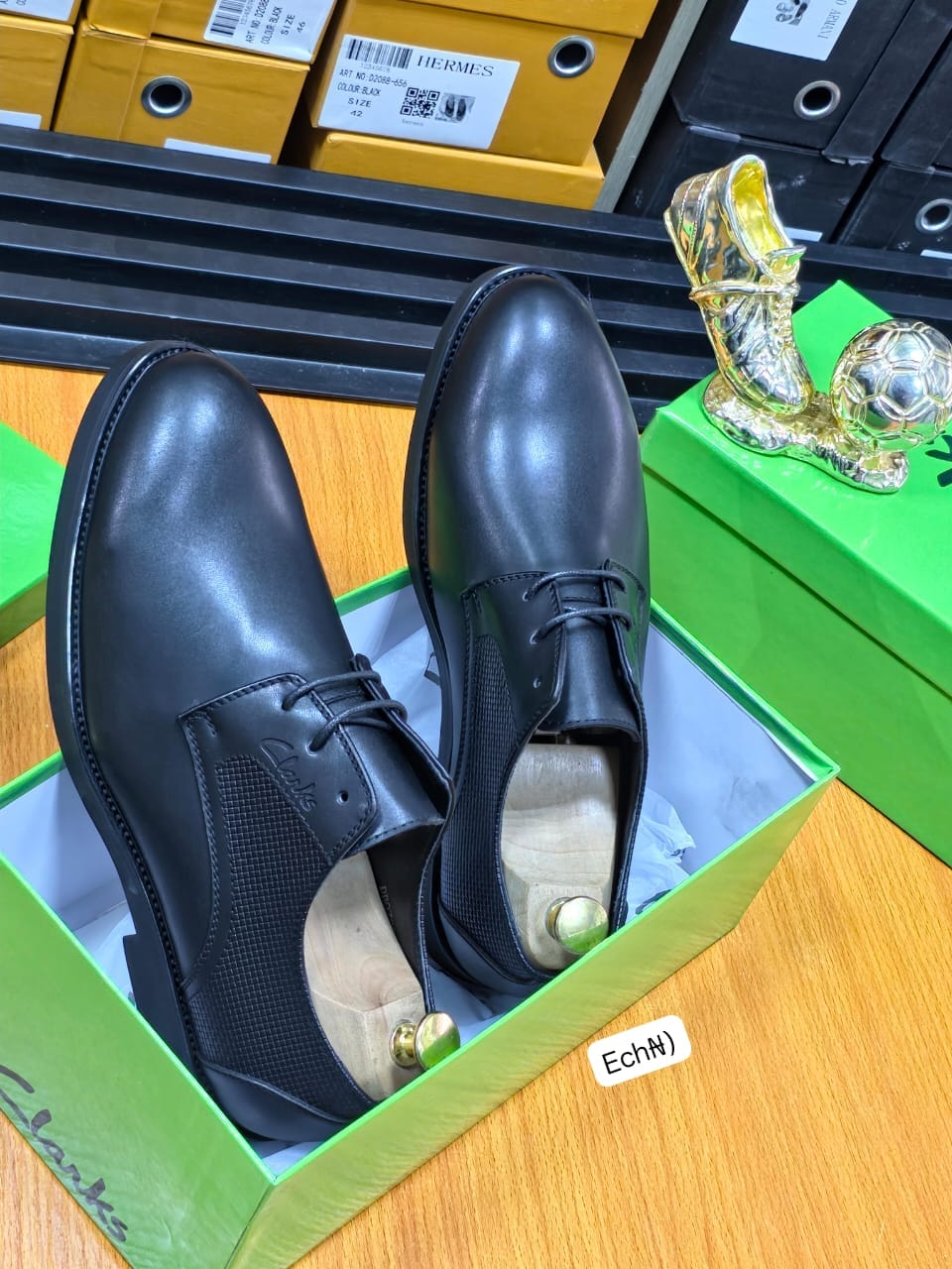 Clarks Men's Premium Black Leather Derby Dress Shoes