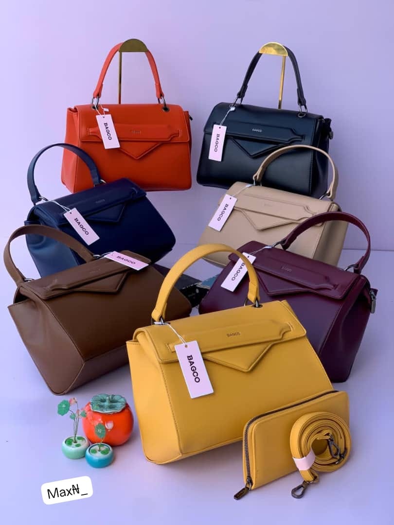 BAGCO Women's Premium 3-in-1 Structured Trapeze Handbag Set - Image 3