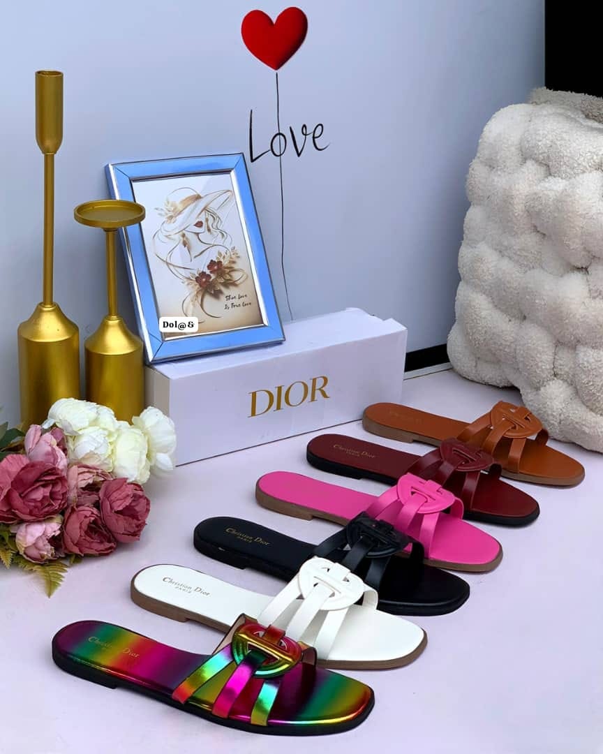 Women’s Cutout Emblem Flat Slide Sandals