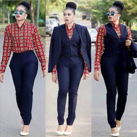Classy Navy Corporate Vest, Blazer & Trouser Set