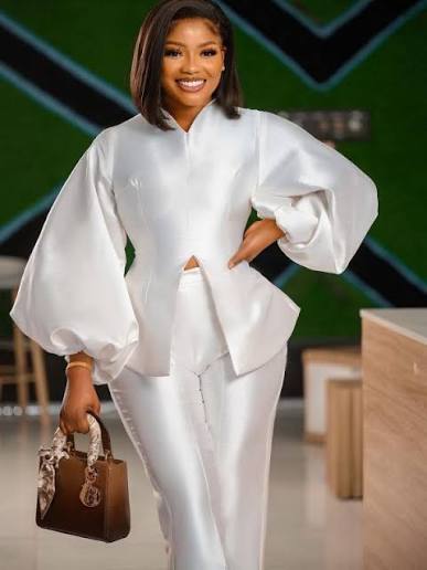 Classy Ivory Balloon Sleeve Peplum Top & Tailored Pant Suit