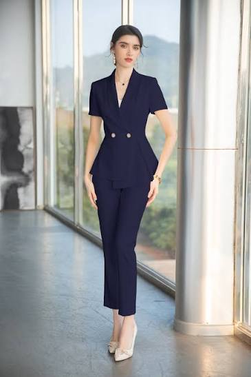 Luxe Short-Sleeved Double-Breasted Peplum Executive Suit Set