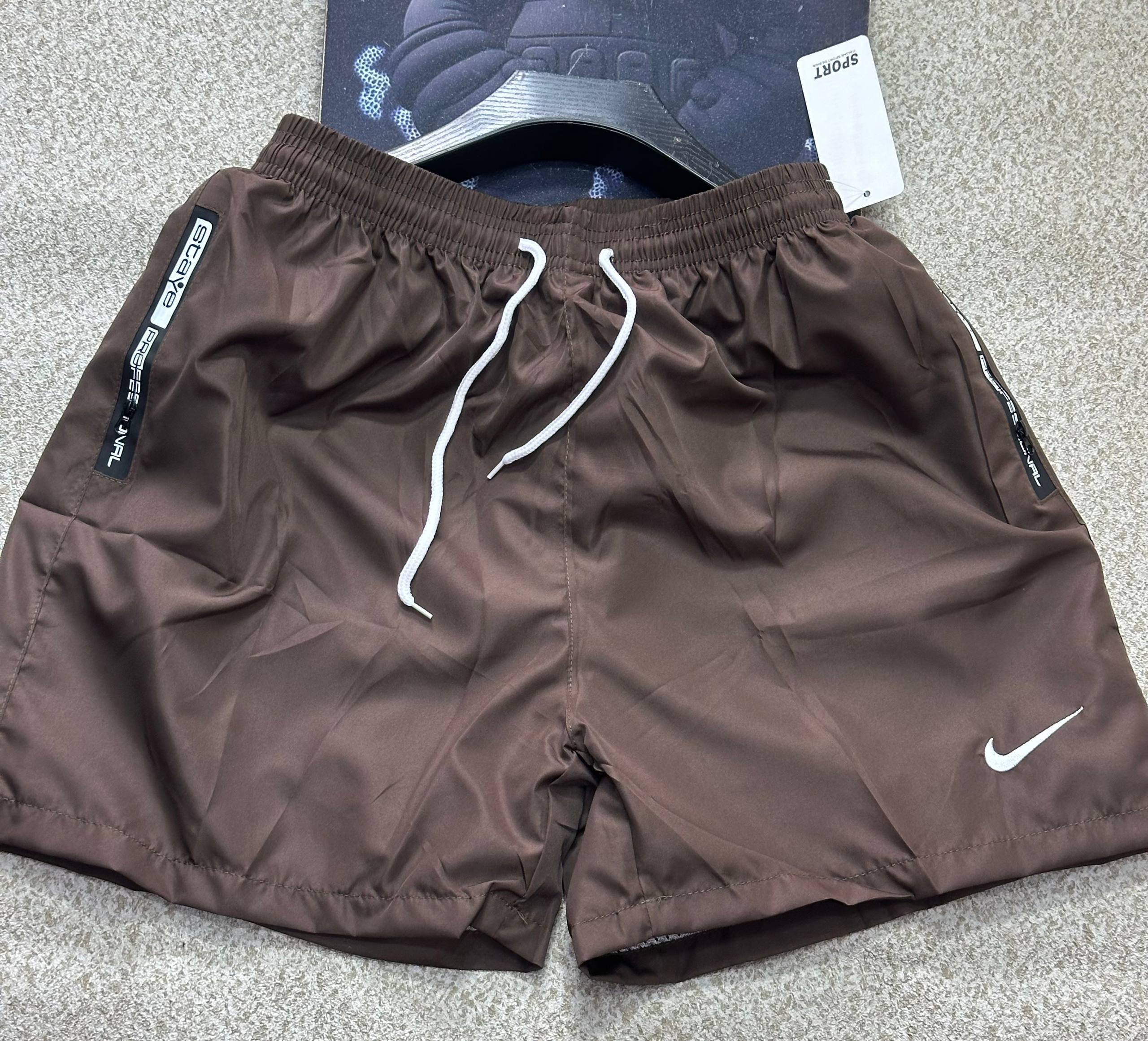 Activewear Gym Shorts with Side Zip Pockets