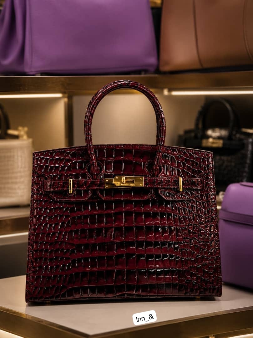 Luxury Crocodile-Embossed Leather Top-Handle Tote Bag