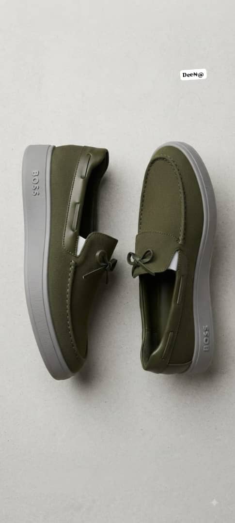 BOSS Men's Casual Slip-On Loafers with Bow Detail and Gray Soles - Image 2