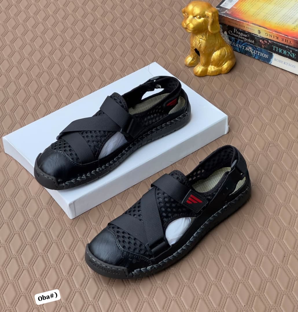 Men's Athletic Closed-Toe Mesh Outdoor Sandals & Hiking Shoes