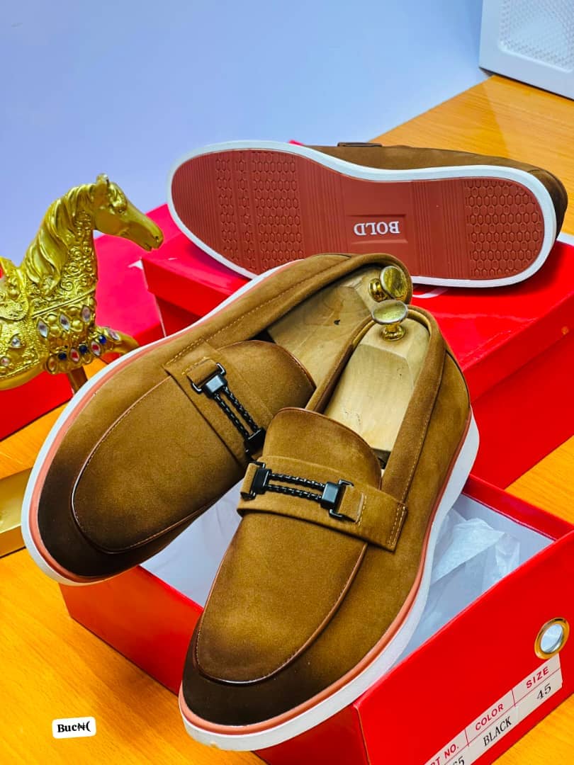Bold Men's Suede Buckle Slip-On Loafers - Image 2