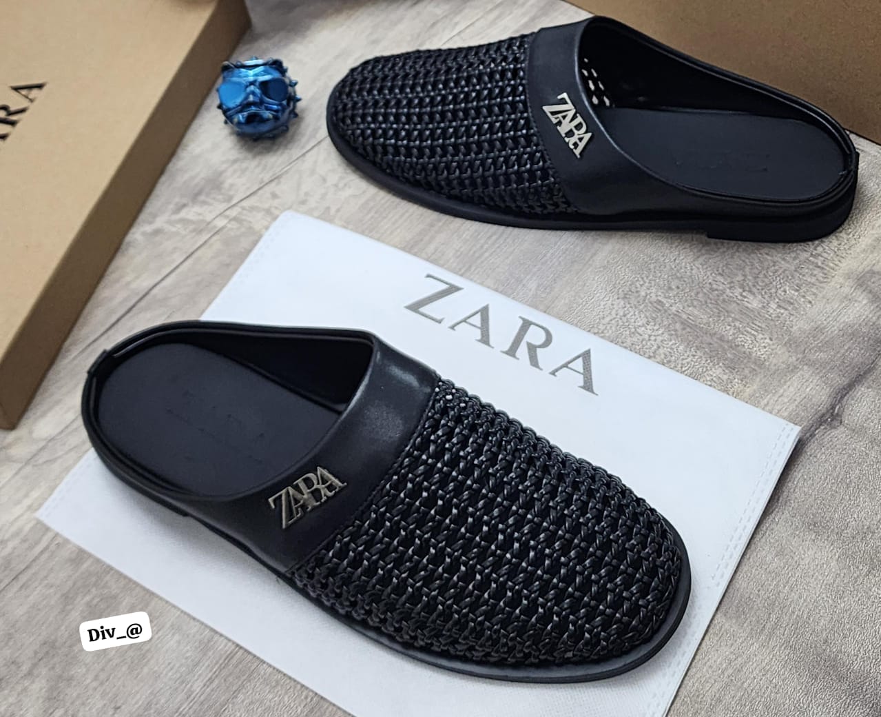 Zara-Inspired Men's Woven Closed-Toe Slip-On Mules - Image 2