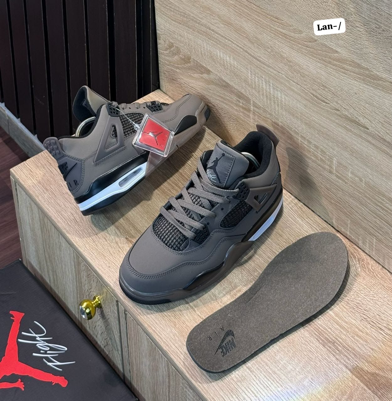 Jordan 4 Retro "Taupe Haze" Sneakers