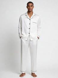Men’s Soft Cotton-Blend Pajamas with Chest Pocket