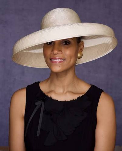 Off-White Elegance Wide-Brim Saucer Hat