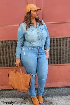 Western-Style Denim Shirt & Distressed Slim-Fit Jeans