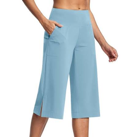 Pleated Wide-Leg Cropped Pants
