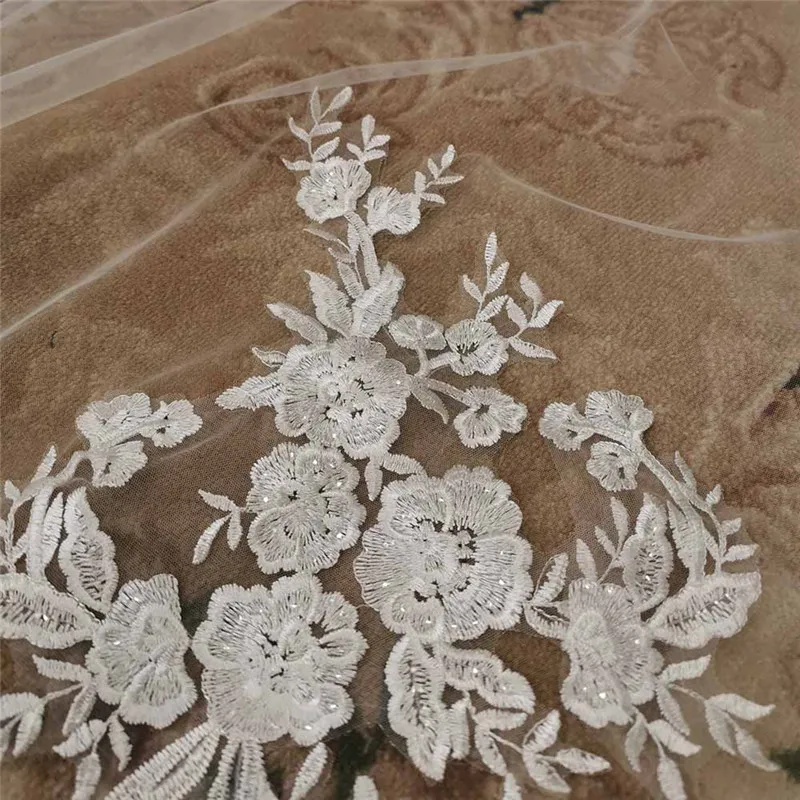 Customized High Quality Vintage Wedding Veil 3.5M Long Special Cut Royal Bridal Veil with Comb Bling Sequins Lace Veil - Image 11