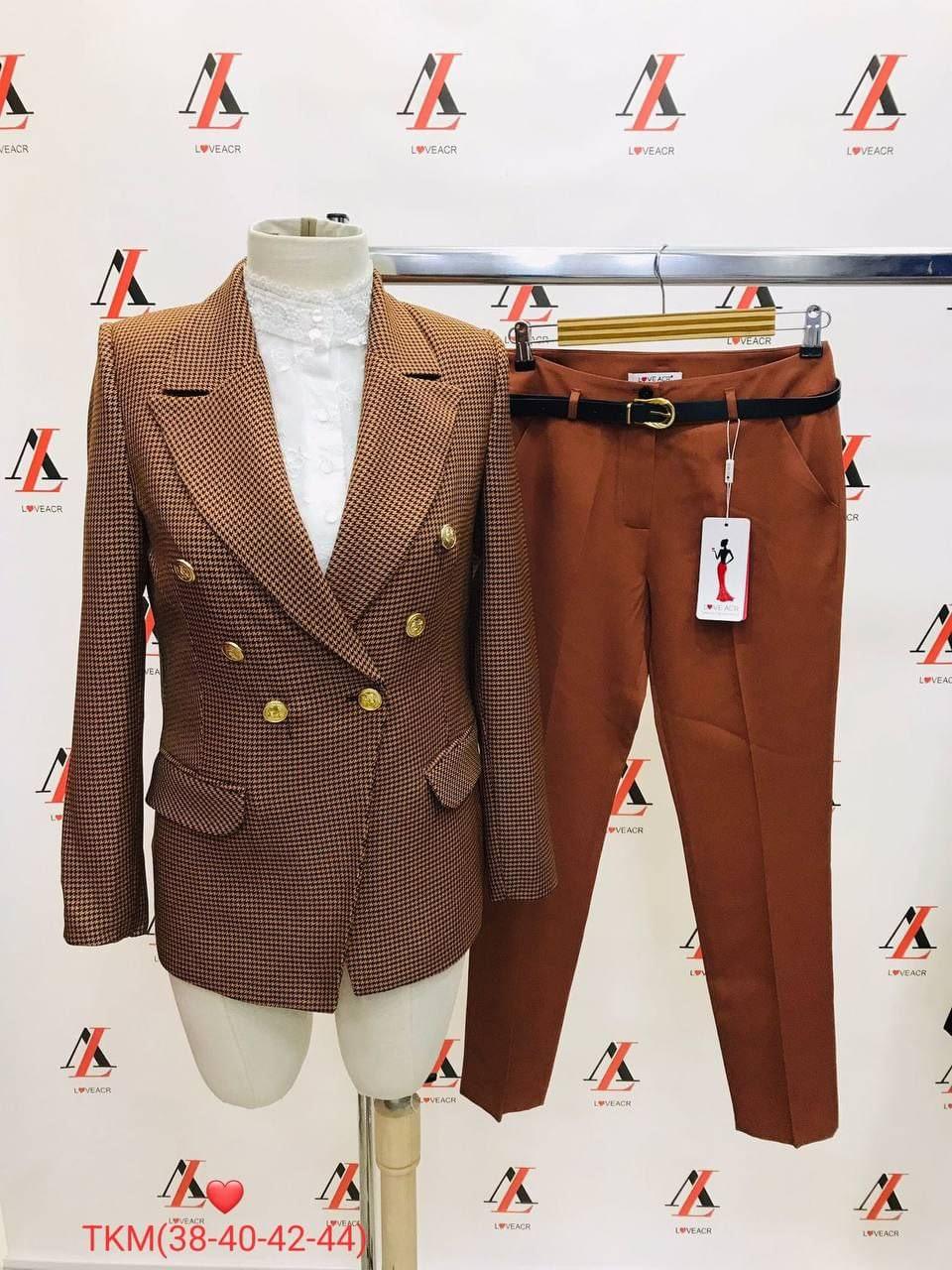 Executive Houndstooth Double-Breasted Blazer & Trouser Suit