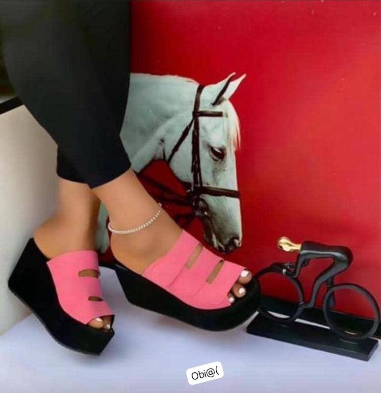 Premium Open-Toe Platform Slides