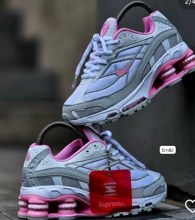 Nike Shox Ride 2x Supreme Sneakers